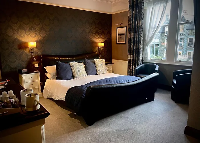 度假居 District House -sleeps 18 With Hot Tub, Garden *