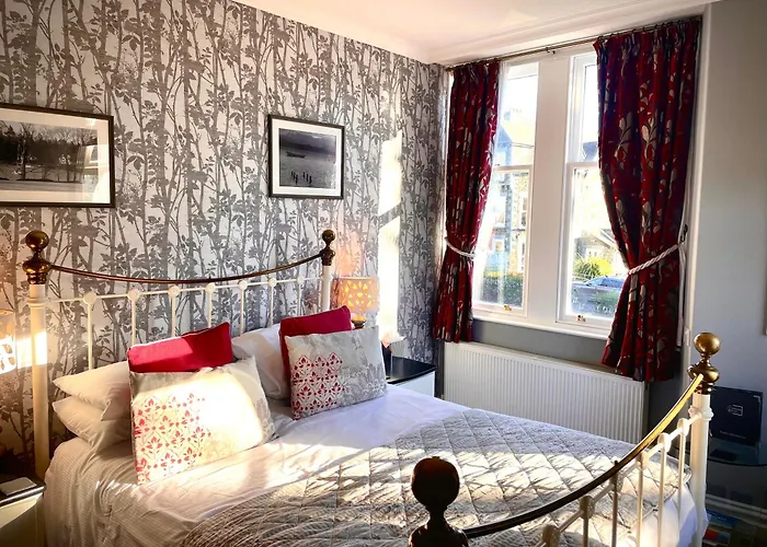 度假居 District House -sleeps 18 With Hot Tub, Garden 鲍内斯温德米尔